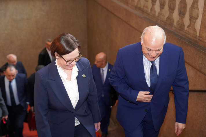 Minister for Foreign Affairs Maria Malmer Stenergard with Algerian Minister For Foreign Affairs Ahmed Attaf walking up the stairs.