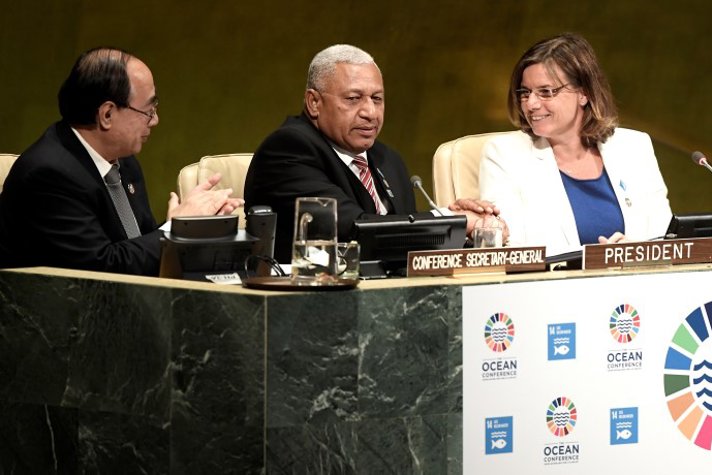 Josaia V. Bainimarama (centre), Prime Minister of the Republic of Fiji and Co-President of the UN Ocean Conference; with Isabella Lövin (right), Minister for International Development Cooperation and Climate, and Deputy Prime Minister of Sweden, Co-President of the Conference, at the concluding meeting of the conference. Pictured with them, Wu Hongbo, Under-Secretary-General for Economic and Social Affairs.