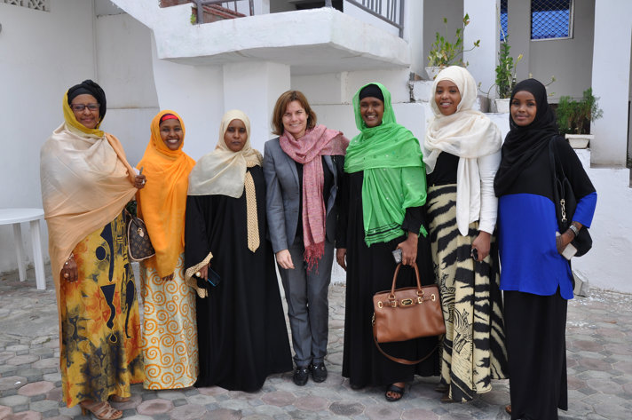 Isabella Lövin meeting women’s rights activists in Somalia.