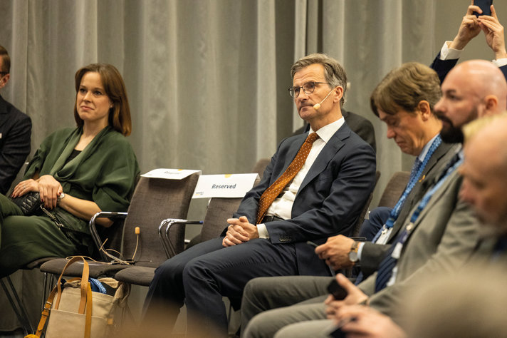 State Secretary Sara Modig and Erik Thedéen, Governor of the Riksbank attending the European Competition Day conference.