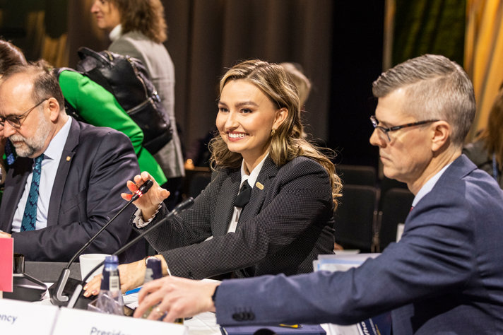 Minister for Energy, Business and Industry Ebba Busch leading discussions at the meeting of tele­communications, transport, energy ministers in Stockholm in February 2023.